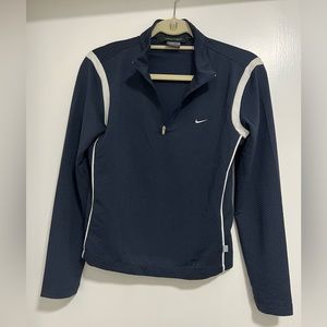 Nike Sphere Navy blue long sleeve shirt size medium fits like a small